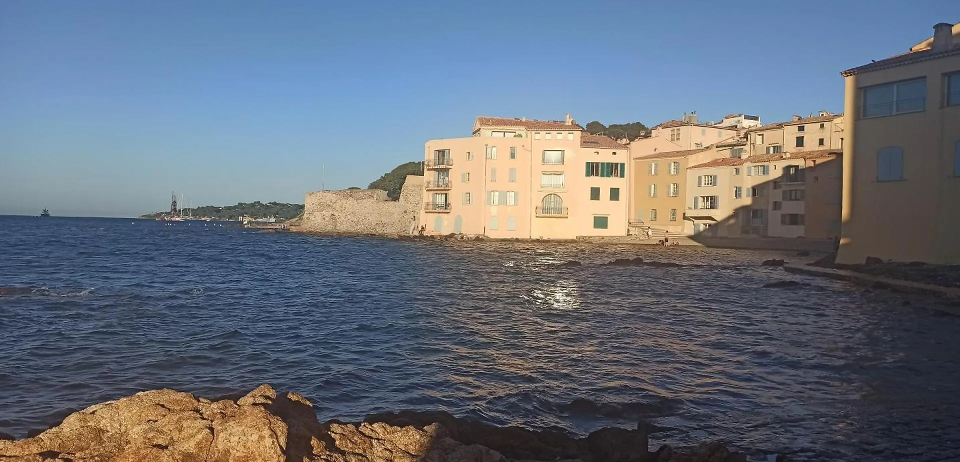 Gite-Ndame-Aldiana Trans-en-Provence 0*,  France